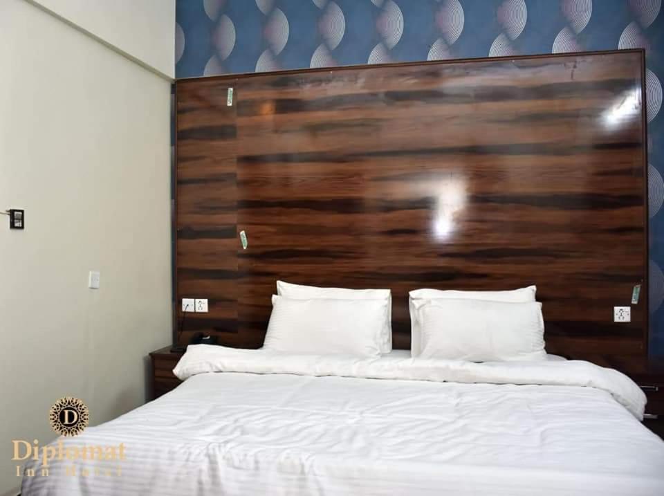 Diplomat Inn Karachi Extérieur photo